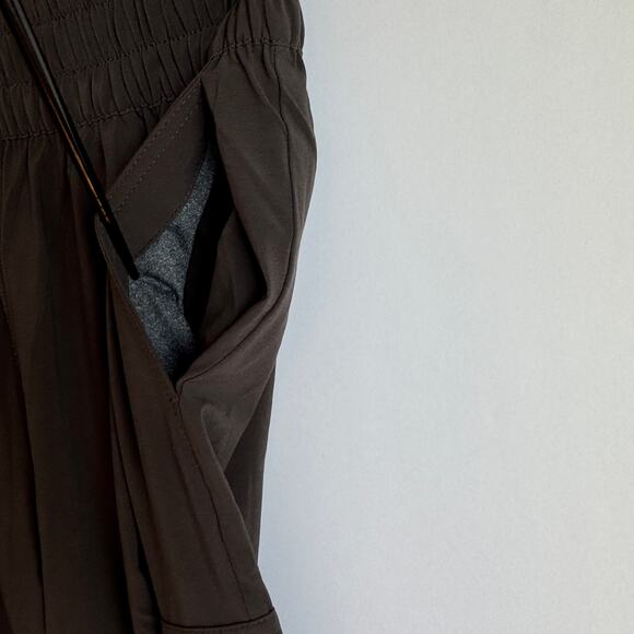 Vuori Villa Cargo Jogger Pant Dark Brown Size Small - Picture 6 of 12